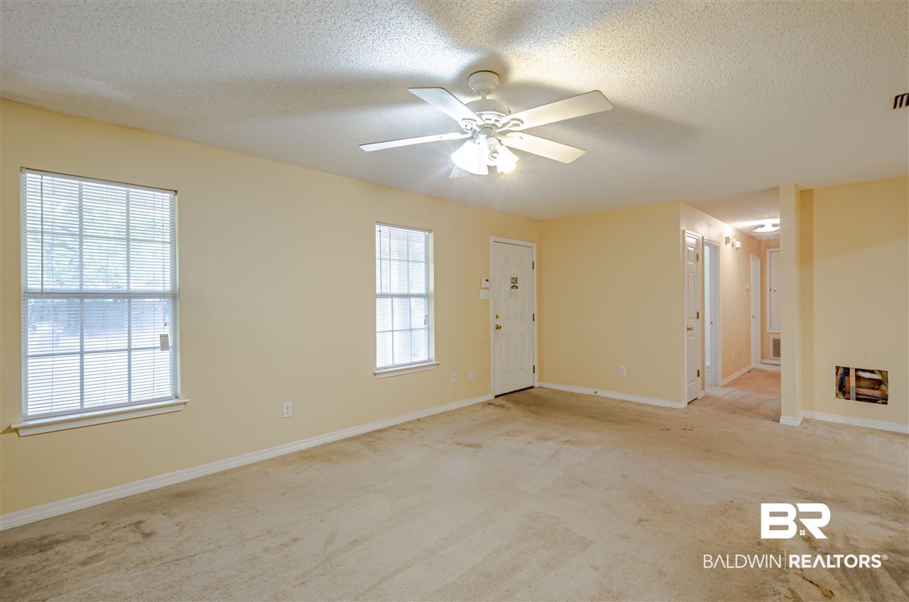 2446 Nortons Lane Mobile, AL 36605 - Photo 9 of 19