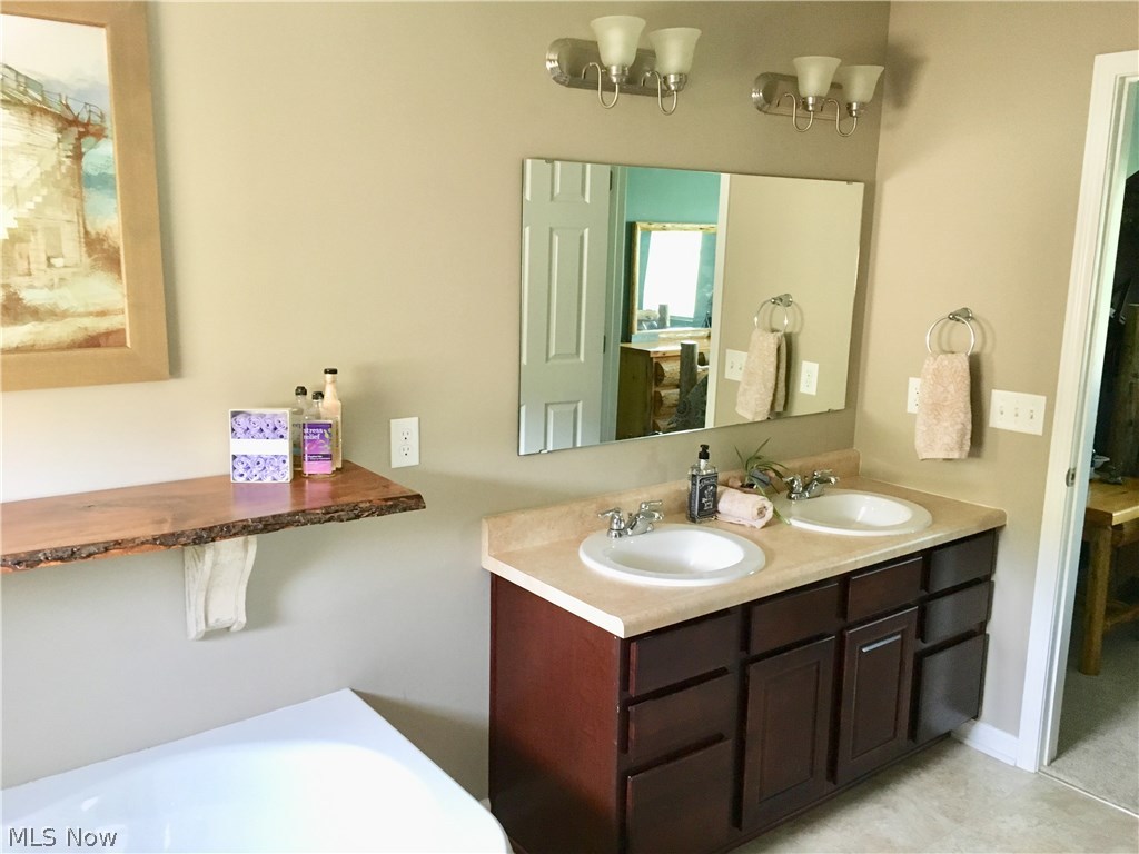 5899 Williams Road Southwest Newcomerstown, OH 43832 - Photo 16 of 35 Gallery Image 16