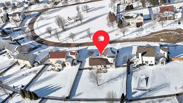 $439,900 | 6711 Glenmoor Court, McHenry, IL 60050