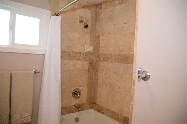 1432 Del Altair Avenue Reedley, CA 93654 - Photo 14 of 24 Gallery Image 14