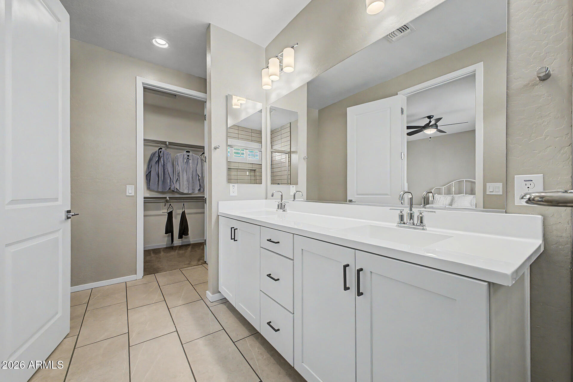 901 South Smith Road, Unit 1064 Tempe, AZ 85281 - Photo 3 of 27
