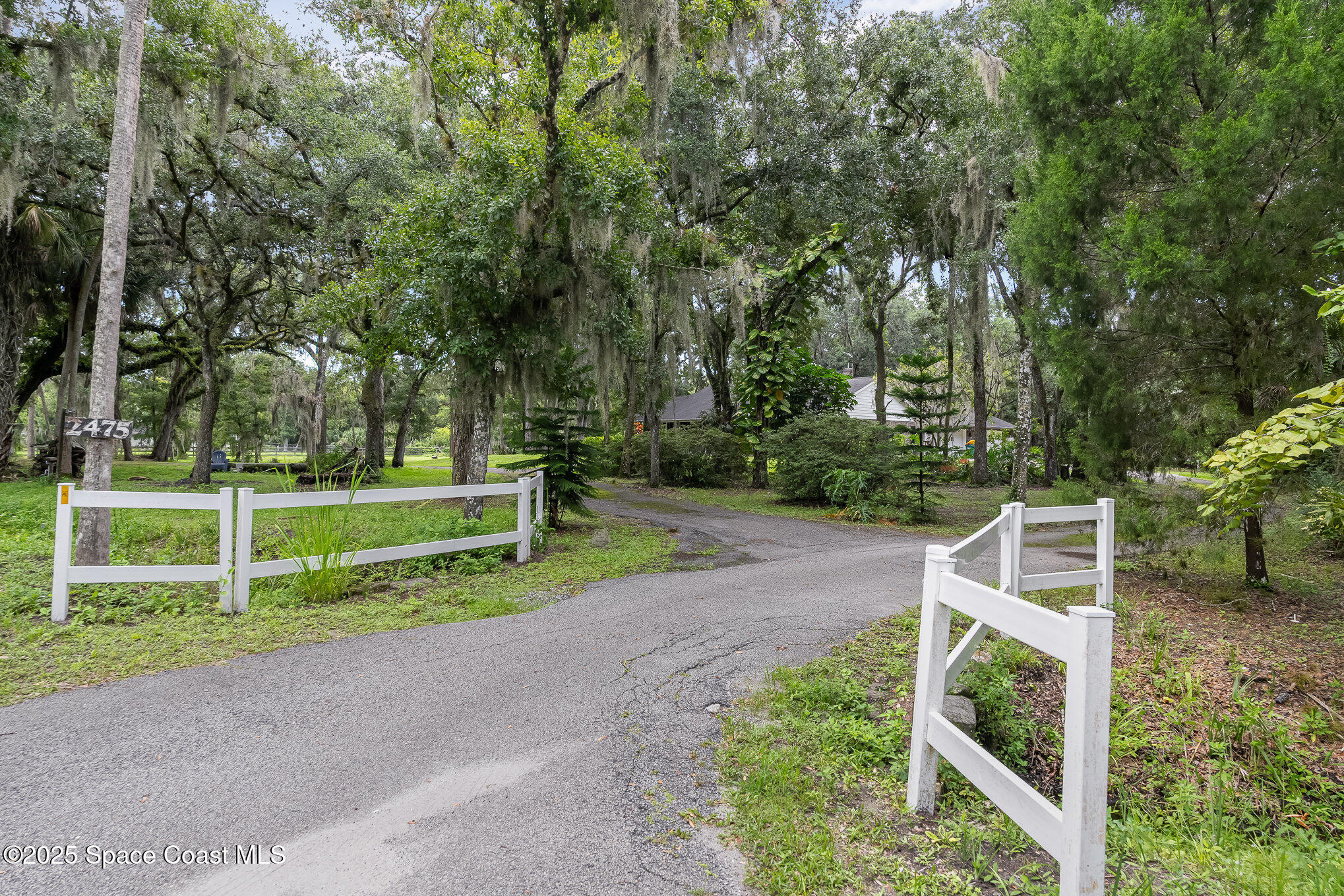2475 Cox Road Cocoa, FL 32926 - Photo 4 of 51 002_dsc00056-edit_237