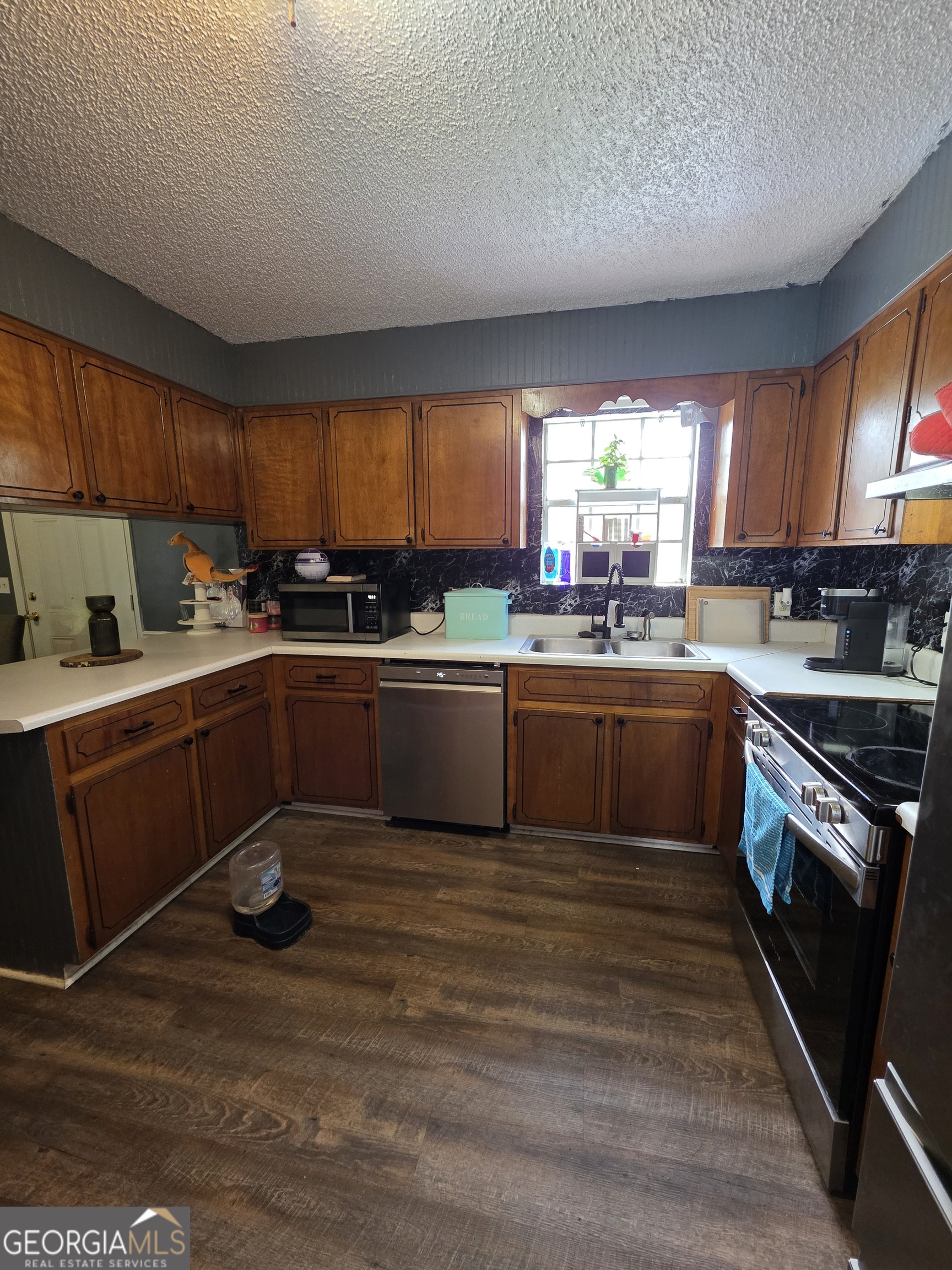 39 Waldon Street Baxley, GA 31513 - Photo 12 of 29