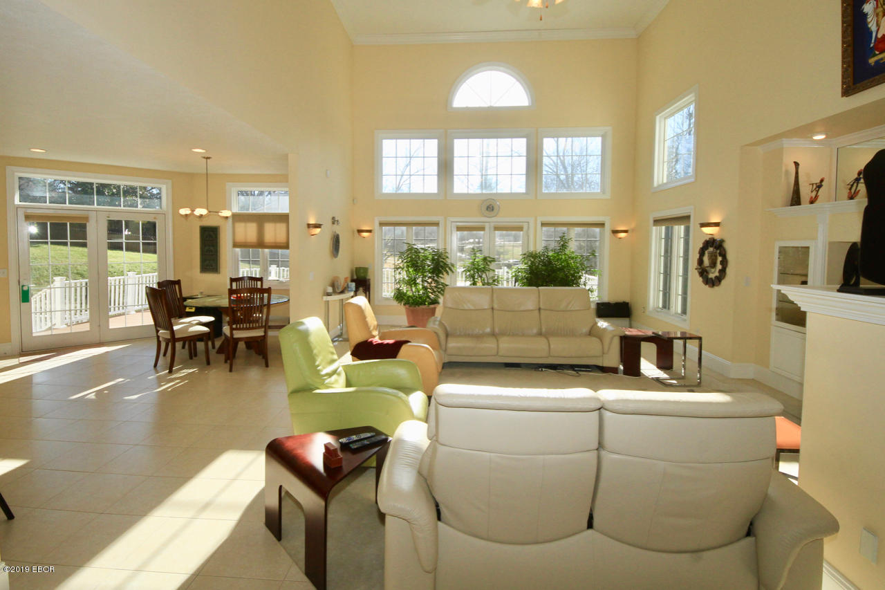 78 Heritage Road Carbondale, IL 62903 - Photo 3 of 50 Gallery Image 3