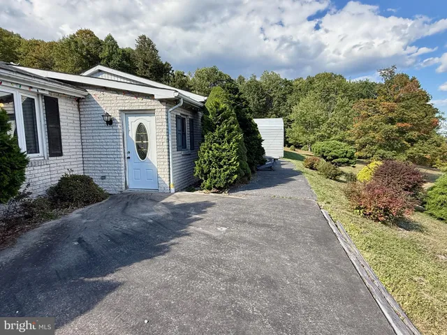 $350,000 | 711 Mountain View Drive, Schellsburg, PA 15559