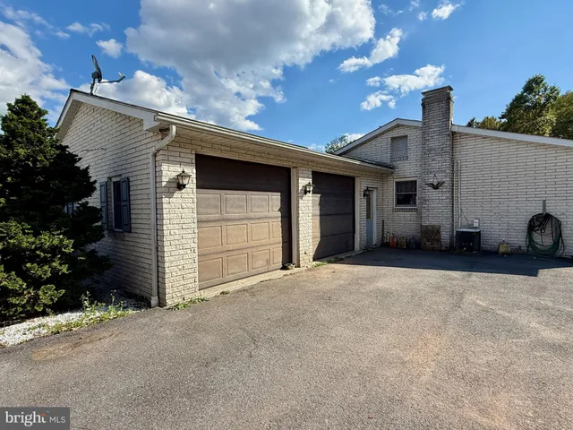 $350,000 | 711 Mountain View Drive, Schellsburg, PA 15559