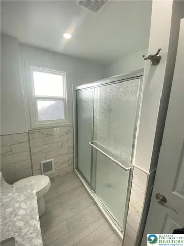 $1,800 | 1015 Lehigh Street, Unit 1, Allentown, PA 18103