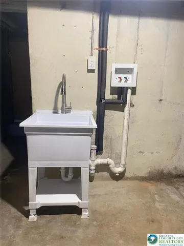 $1,800 | 1015 Lehigh Street, Unit 1, Allentown, PA 18103