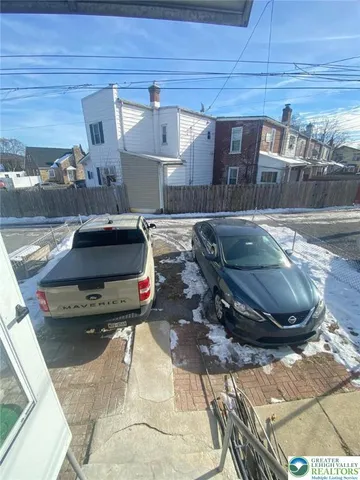 $1,800 | 1015 Lehigh Street, Unit 1, Allentown, PA 18103