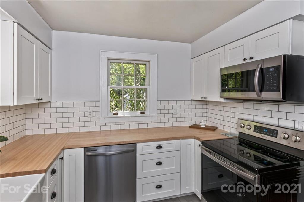 117 Kingsgate Road Asheville, NC 28805 - Photo 12 of 37 Gallery Image 12