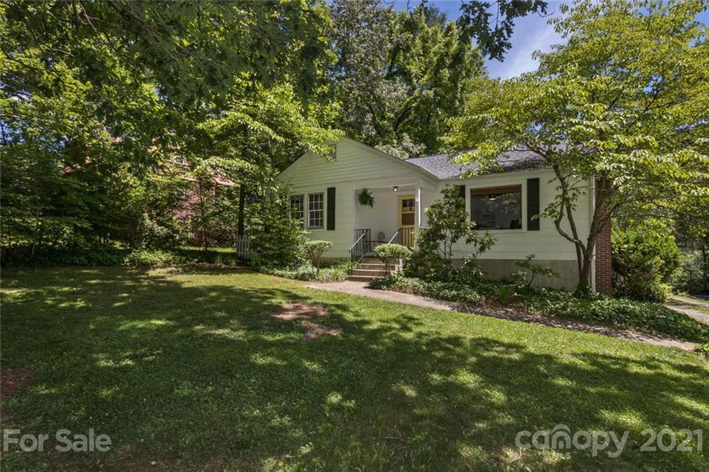 117 Kingsgate Road Asheville, NC 28805 - Photo 3 of 37 Gallery Image 3