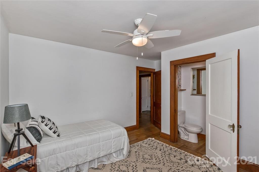 117 Kingsgate Road Asheville, NC 28805 - Photo 22 of 37 Gallery Image 22