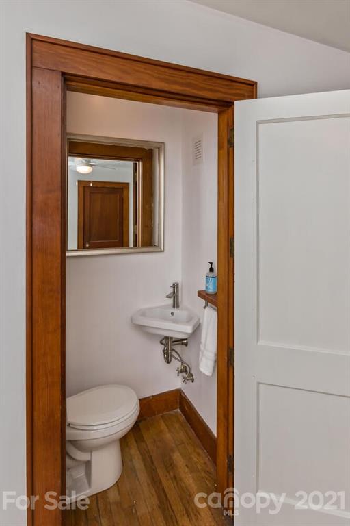 117 Kingsgate Road Asheville, NC 28805 - Photo 23 of 37 Gallery Image 23