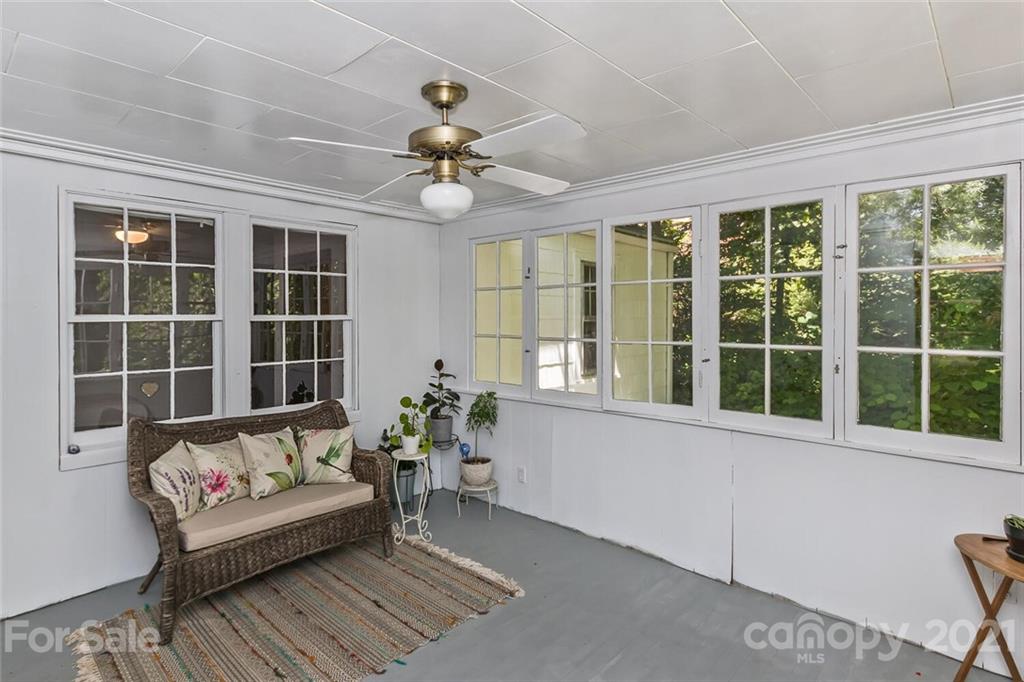 117 Kingsgate Road Asheville, NC 28805 - Photo 26 of 37 Gallery Image 26