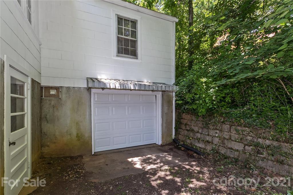 117 Kingsgate Road Asheville, NC 28805 - Photo 32 of 37 Gallery Image 32