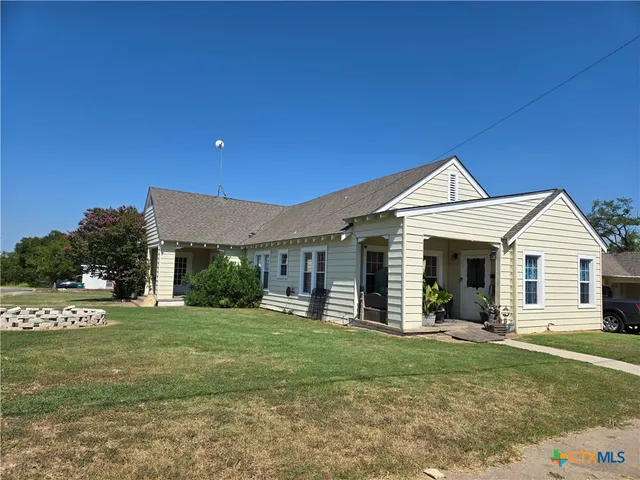 $254,000 | 404 Fennimore Street, Gatesville, TX 76528