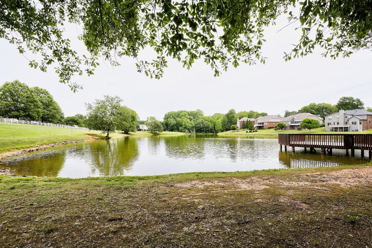 411 Shoreline Boulevard Boiling Springs, SC 29316 - Photo 39 of 50