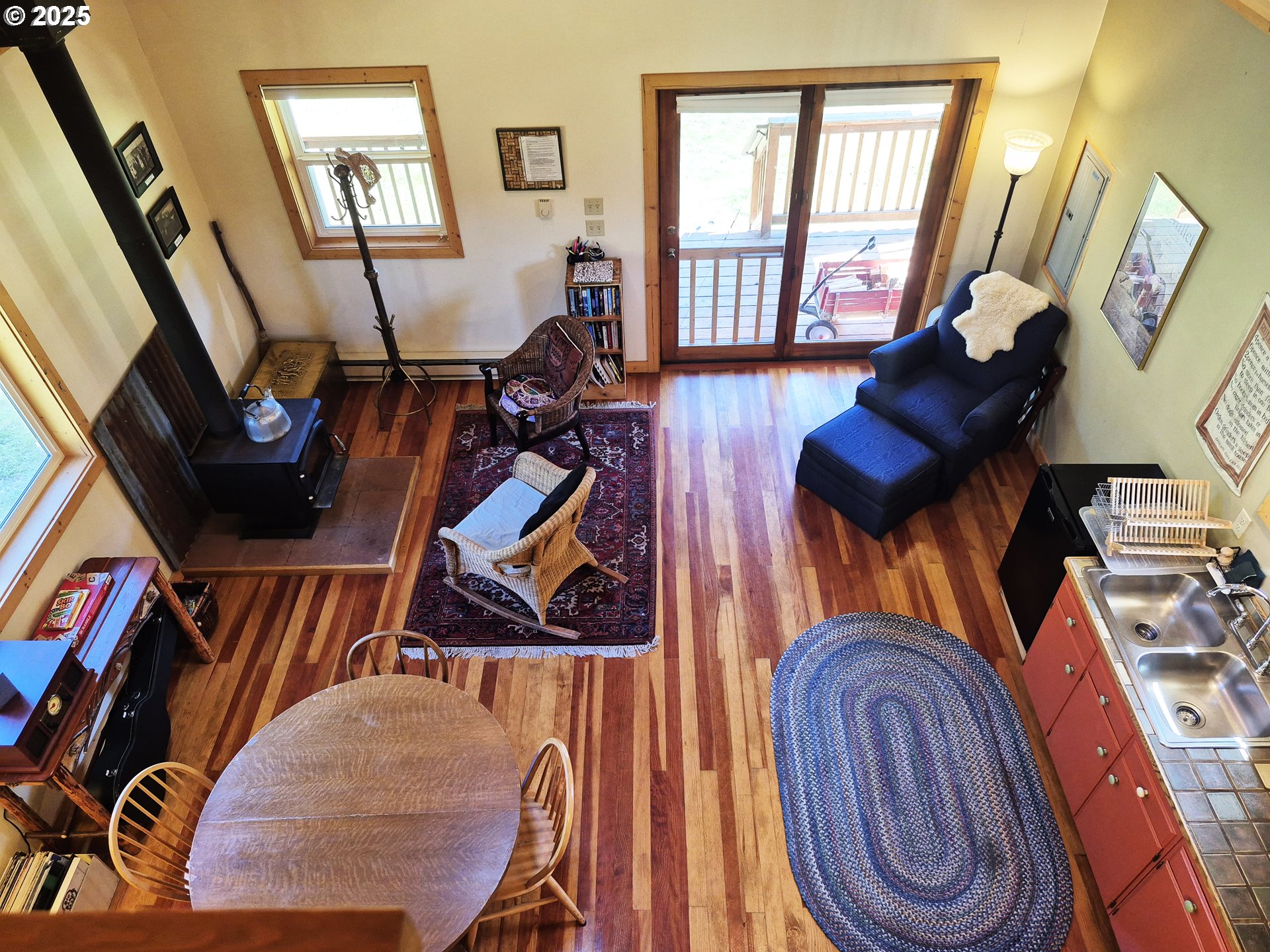 38305 Lower Brice Creek Road Dorena, OR 97434 - Photo 14 of 40 a view of an entryway with wooden floor