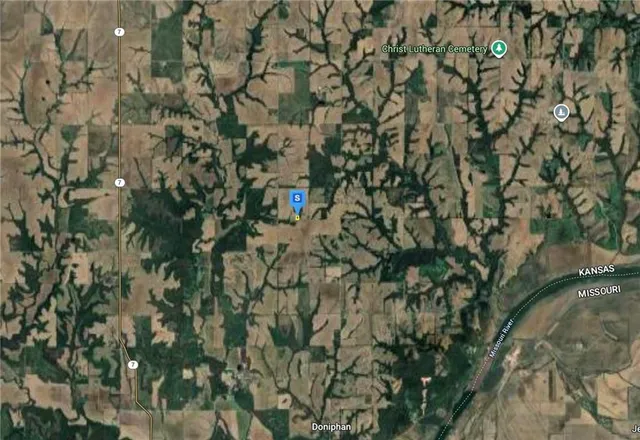 $23,999 | 1428 125th Road, Atchison, KS 66002