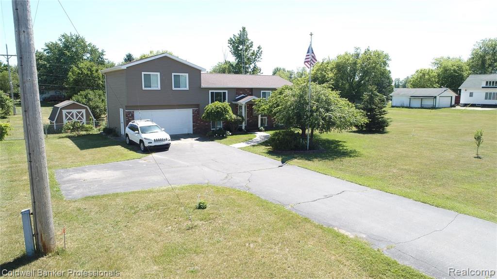 2674 East Burnside Road North Branch, MI 48461 - Photo 3 of 57 Gallery Image 3