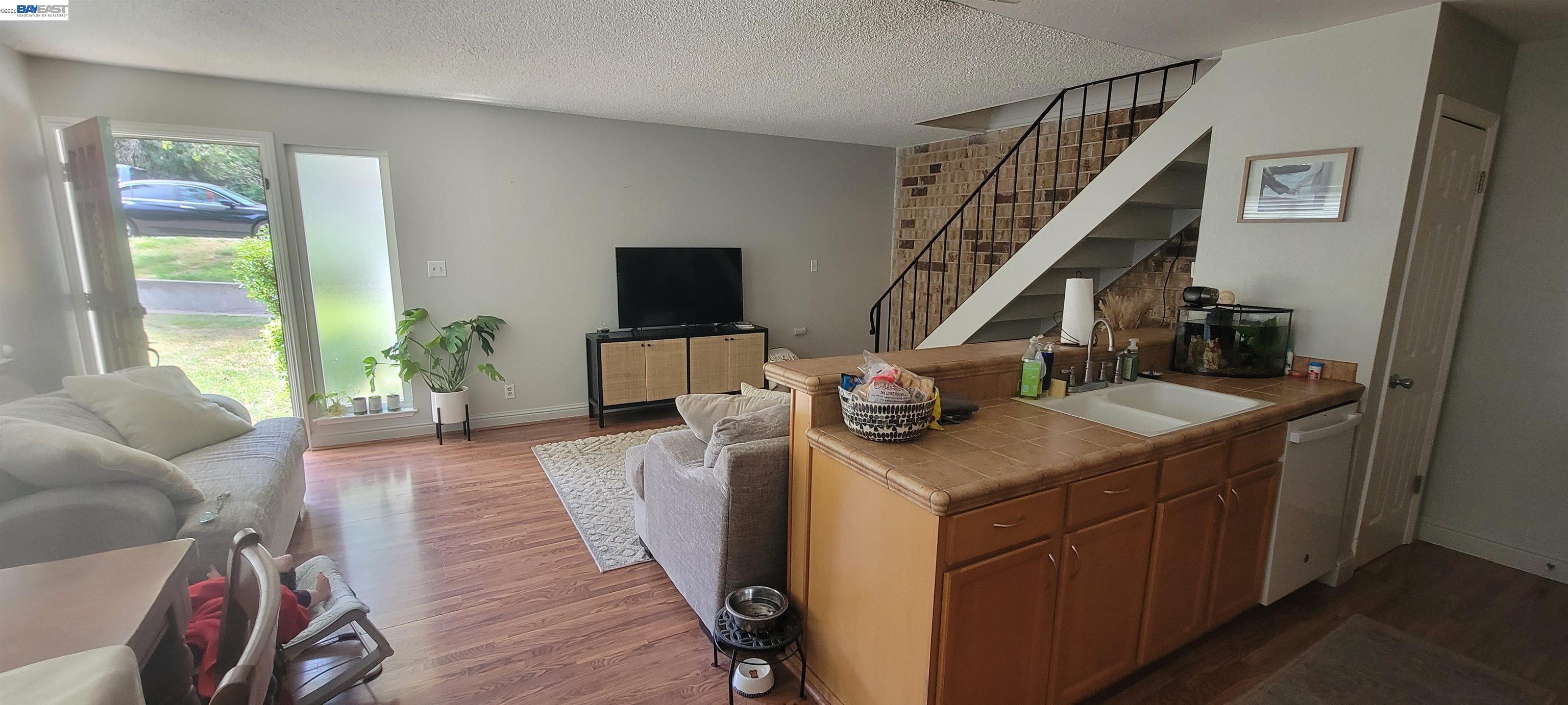 2341 Foothill Road, Unit 3 Pleasanton, CA 94588 - Photo 3 of 13