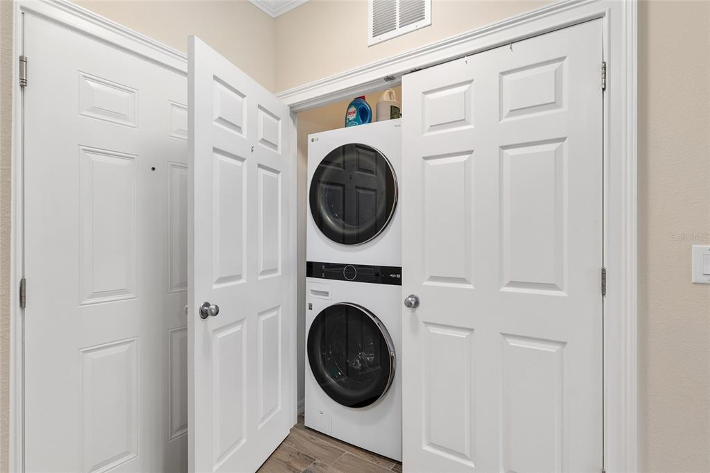 1185 Southwest 9th Road, Unit 405 Gainesville, FL 32601 - Photo 30 of 35 Gallery Image 30
