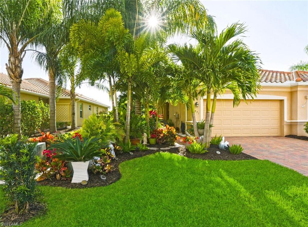 1971 Wellington Street Naples, FL 34120 - Photo 3 of 44