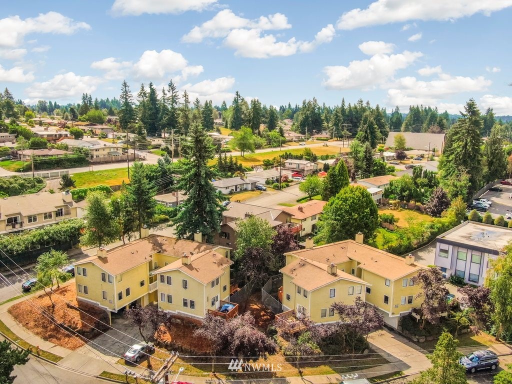 3101 Northeast 11th Place Renton, WA 98056 - Photo 22 of 24 Gallery Image 22