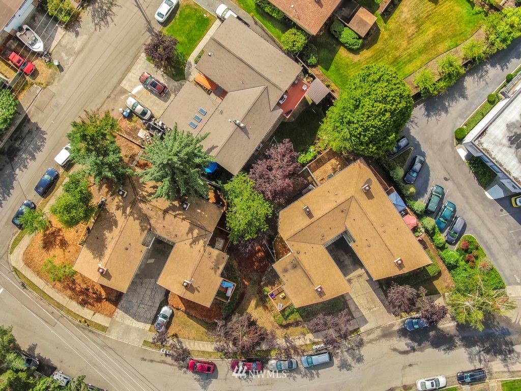 3101 Northeast 11th Place Renton, WA 98056 - Photo 23 of 24 Gallery Image 23
