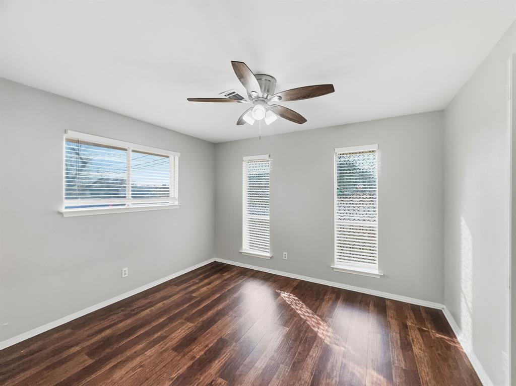 1718 South Story Road Irving, TX 75060 - Photo 13 of 24