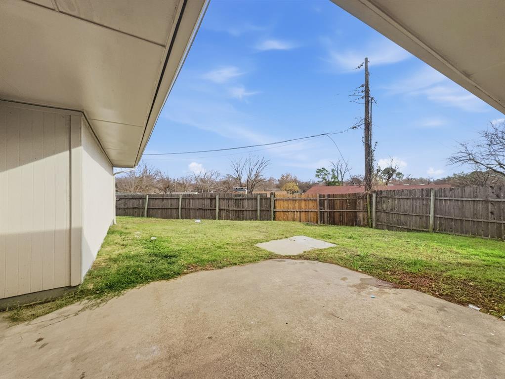 1718 South Story Road Irving, TX 75060 - Photo 20 of 24