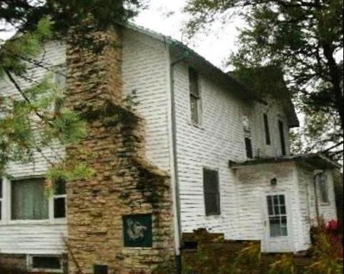 40 West 686 Burlington Rd Street St. Charles, IL 60175 - Photo 1 of 8