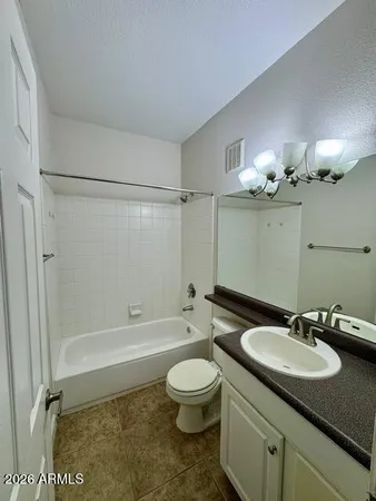 $399,500 | 4465 East Paradise Village Parkway South, Unit 1136, Phoenix, AZ 85032
