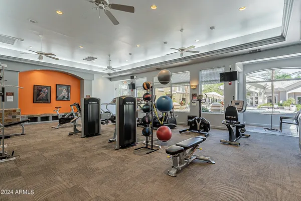 $399,500 | 4465 East Paradise Village Parkway South, Unit 1136, Phoenix, AZ 85032