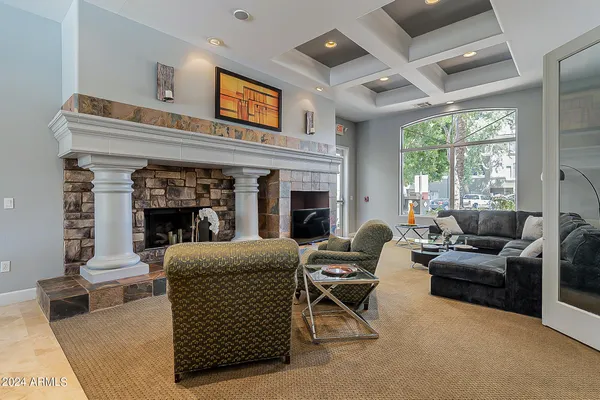 $399,500 | 4465 East Paradise Village Parkway South, Unit 1136, Phoenix, AZ 85032