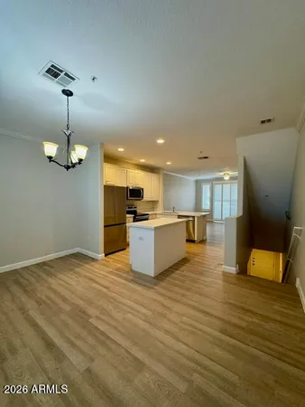 $399,500 | 4465 East Paradise Village Parkway South, Unit 1136, Phoenix, AZ 85032