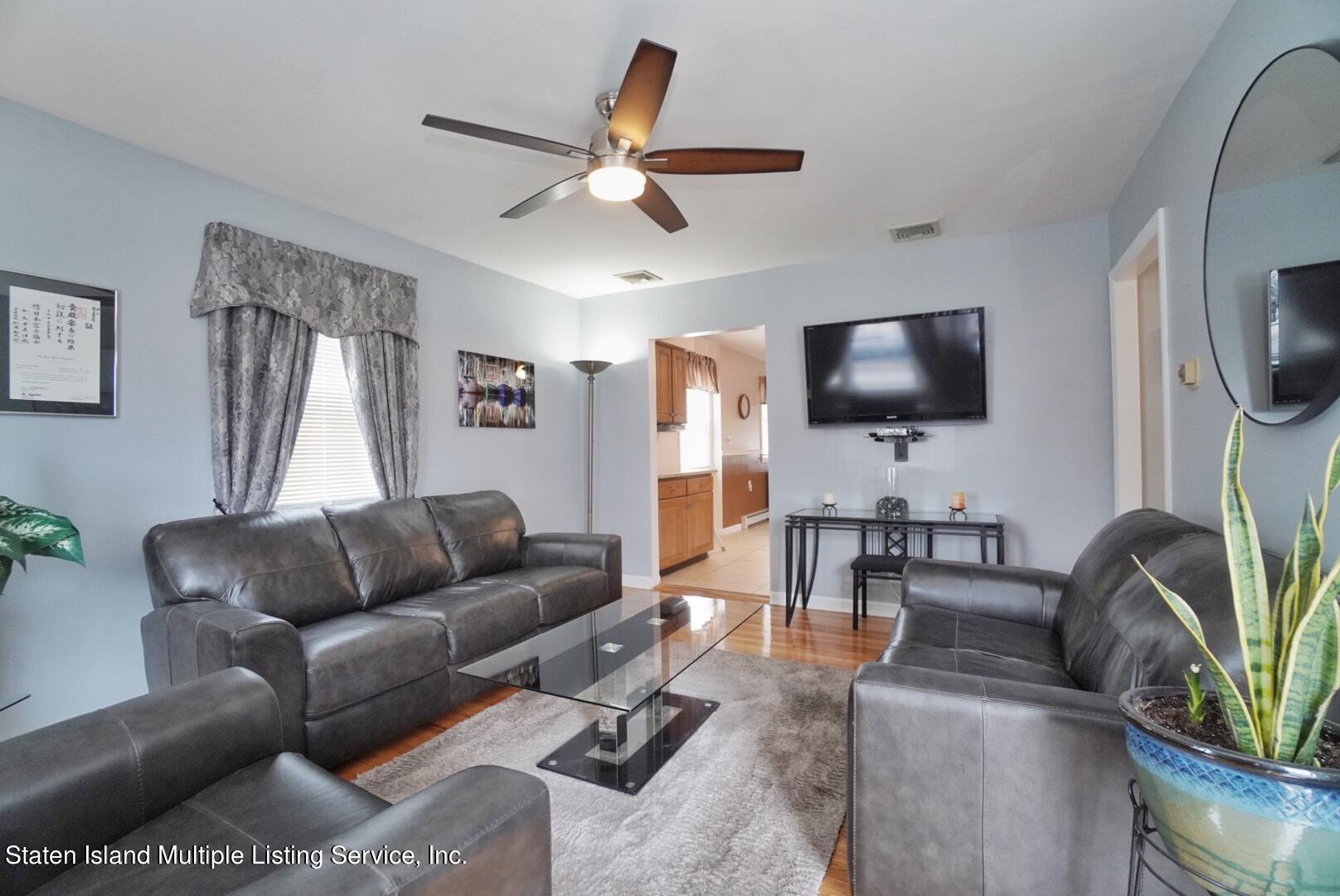 362 Willowbrook Road Staten Island, NY 10314 - Photo 5 of 26 362 Willowbrook Road