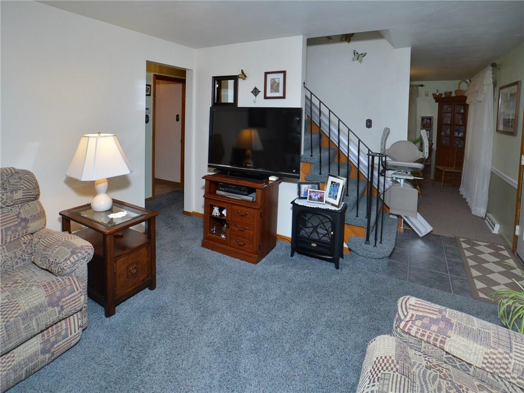 14140 Ridge Road North Huntingdon, PA 15642 - Photo 8 of 23