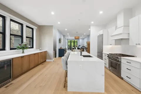 $1,100,000 | 1842 North Whipple Street, Unit 1, Chicago, IL 60647