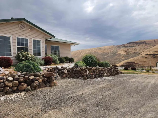 $1,299,999 | 2871 Hwy 12 Clarkston Wa 99403, Clarkston, WA 99403