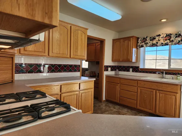 $1,299,999 | 2871 Hwy 12 Clarkston Wa 99403, Clarkston, WA 99403