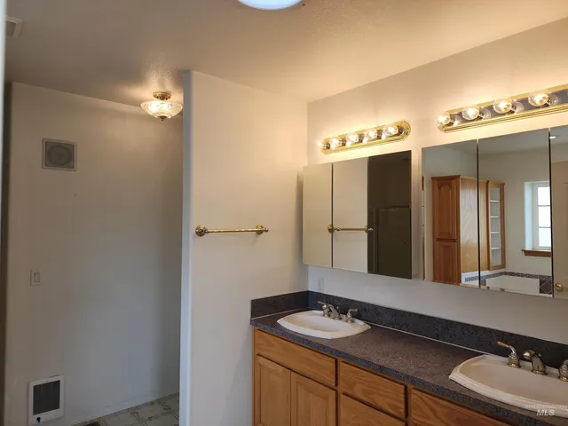 $1,299,999 | 2871 Hwy 12 Clarkston Wa 99403, Clarkston, WA 99403