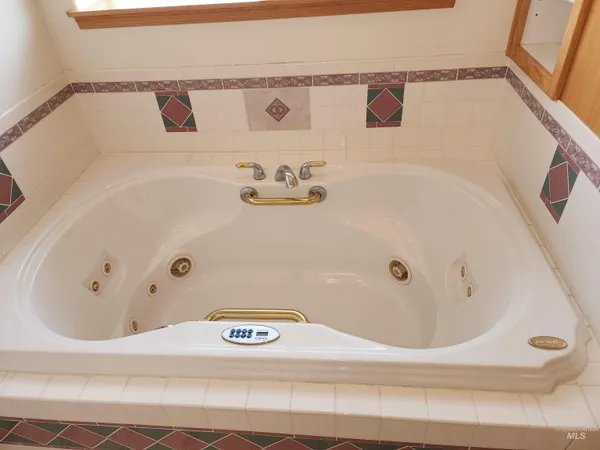 $1,299,999 | 2871 Hwy 12 Clarkston Wa 99403, Clarkston, WA 99403