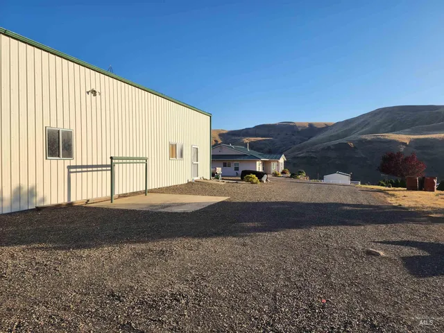 $1,299,999 | 2871 Hwy 12 Clarkston Wa 99403, Clarkston, WA 99403