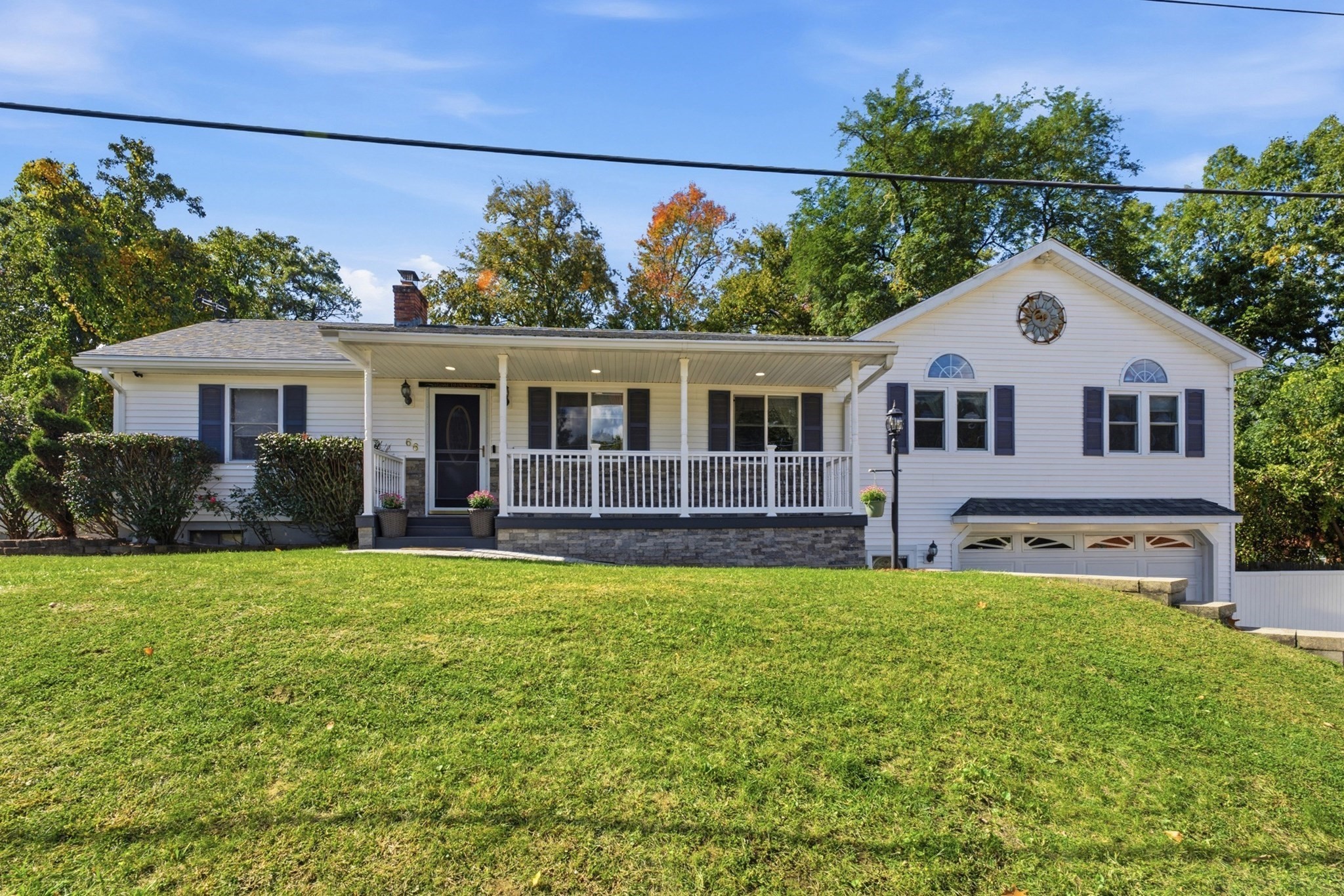 66 Barrison Street Springfield, MA 01109 - Photo 2 of 42 Gallery Image 2