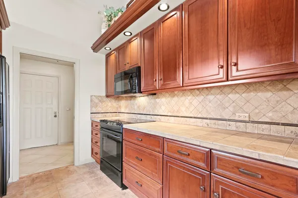 $1,200,000 | 232 East River Park Drive, Jupiter, FL 33477