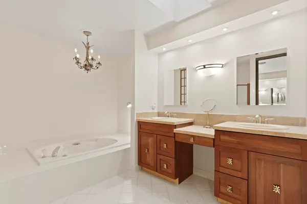 $1,200,000 | 232 East River Park Drive, Jupiter, FL 33477