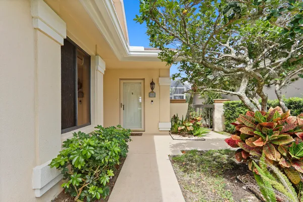 $1,200,000 | 232 East River Park Drive, Jupiter, FL 33477