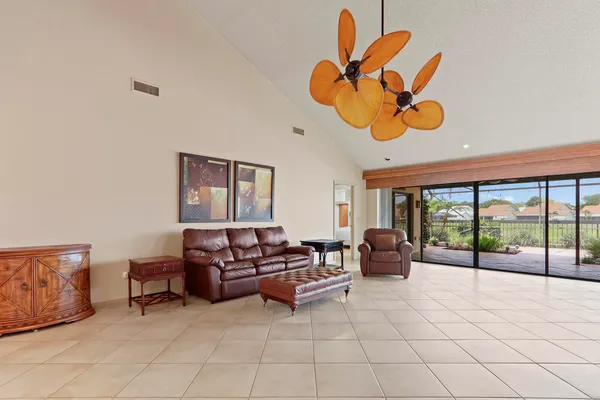 $1,200,000 | 232 East River Park Drive, Jupiter, FL 33477
