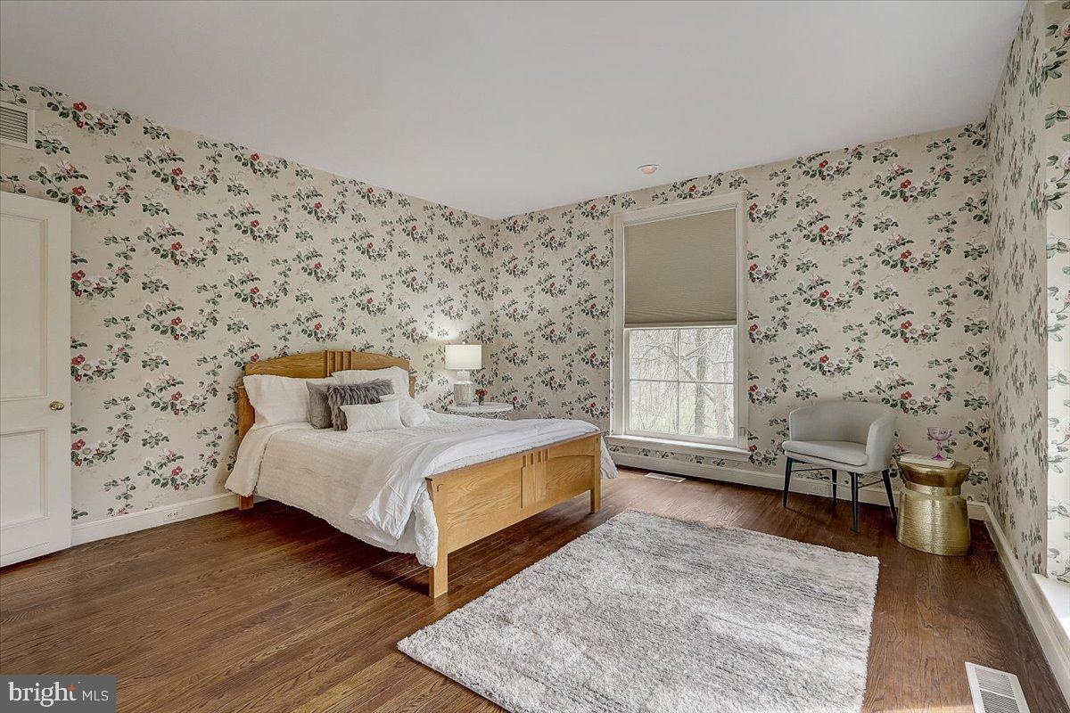 1480 Hampton Road Jenkintown, PA 19046 - Photo 13 of 36 1st fl main bedroom